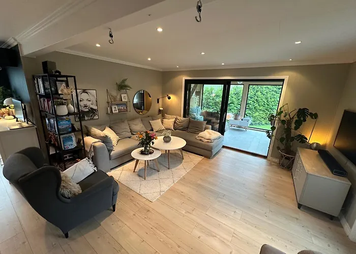 Modern Large House In Stavern With Sea View, Close To Beaches, Large Garden And Pool *